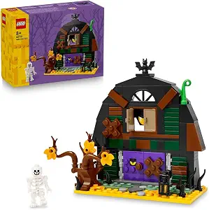 LEGO Halloween Barn Skeleton Building Toy with Minifigure, Set 40721